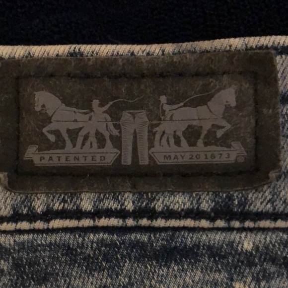 Levi’s 524 Acid Wash Skinny Jeans - Picture 5 of 6